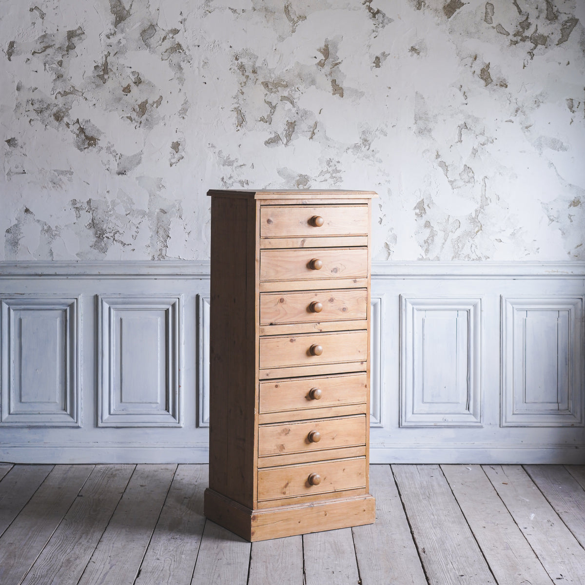 イタリアンアンティークチェスト イタリアンアンティークチェスト