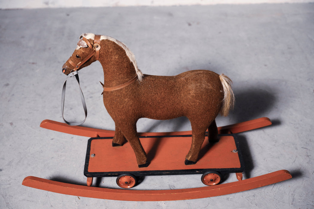 アンティークロッキングホース