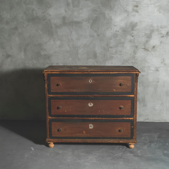 Antique chest