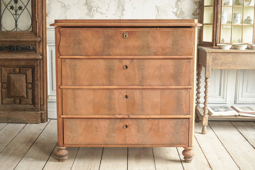 Antique chest