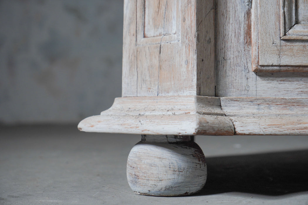 [CBH Nagareyama store rental] Antique cabinet