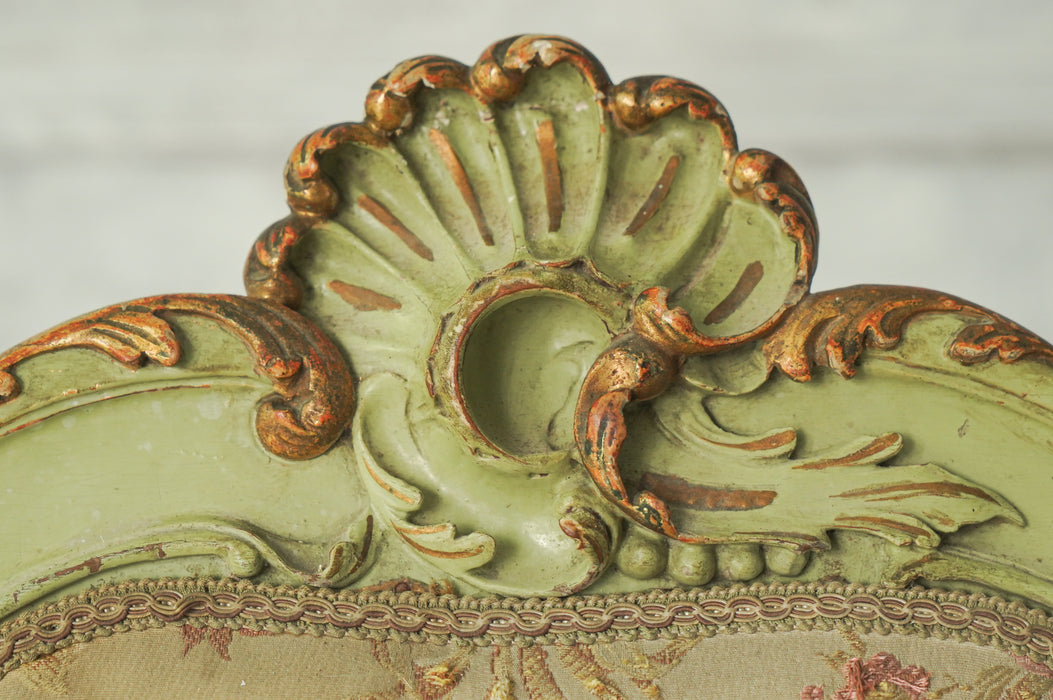 アンティークグリーンアームチェア