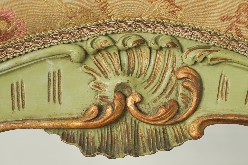 アンティークグリーンアームチェア