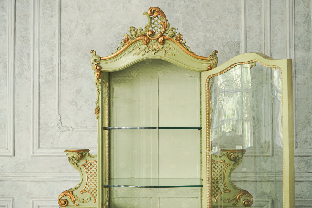 アンティークヴェールグラスキャビネット