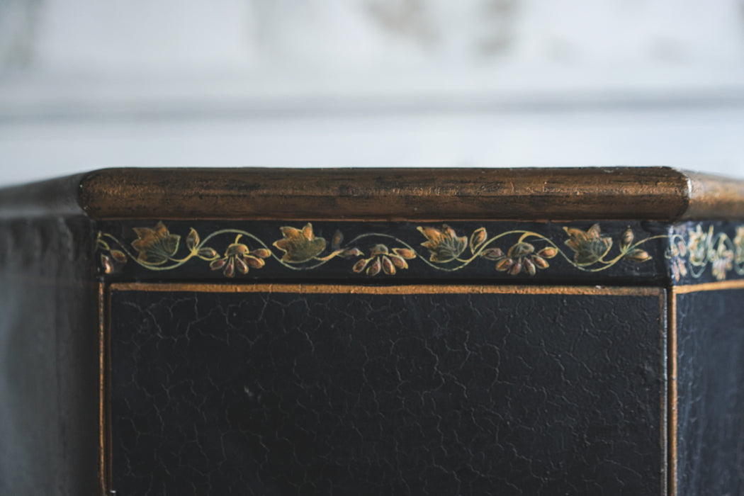 アンティークオクタゴンサイドテーブル