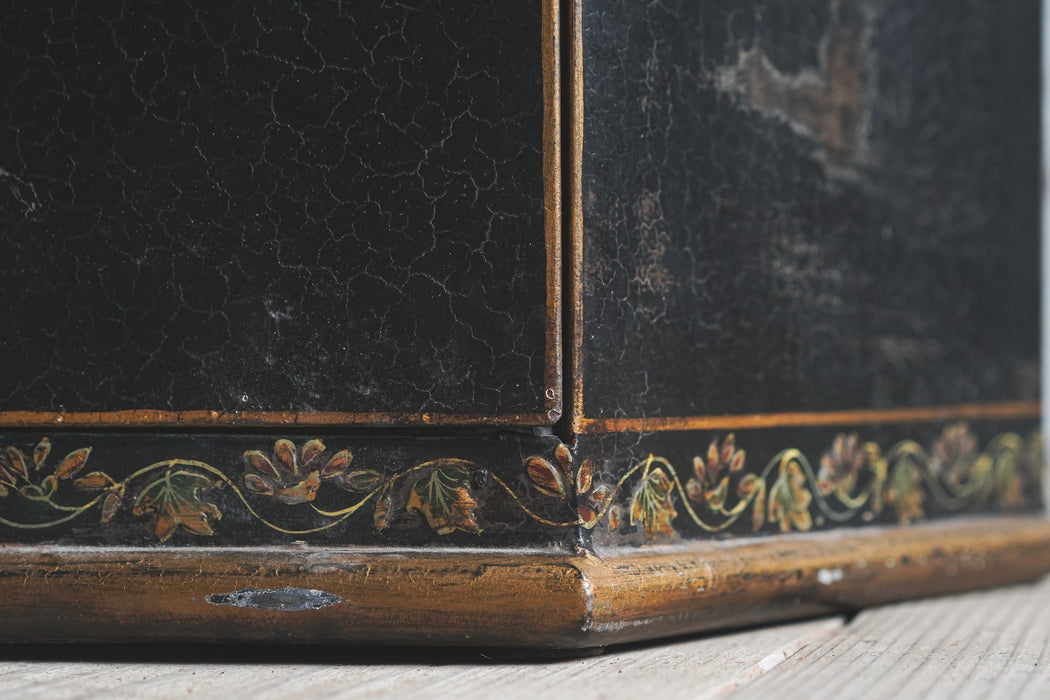 アンティークオクタゴンサイドテーブル