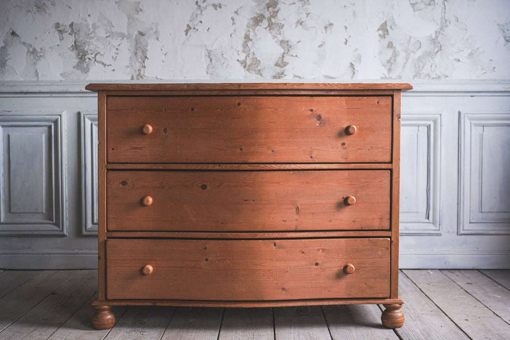 アンティークパインチェスト