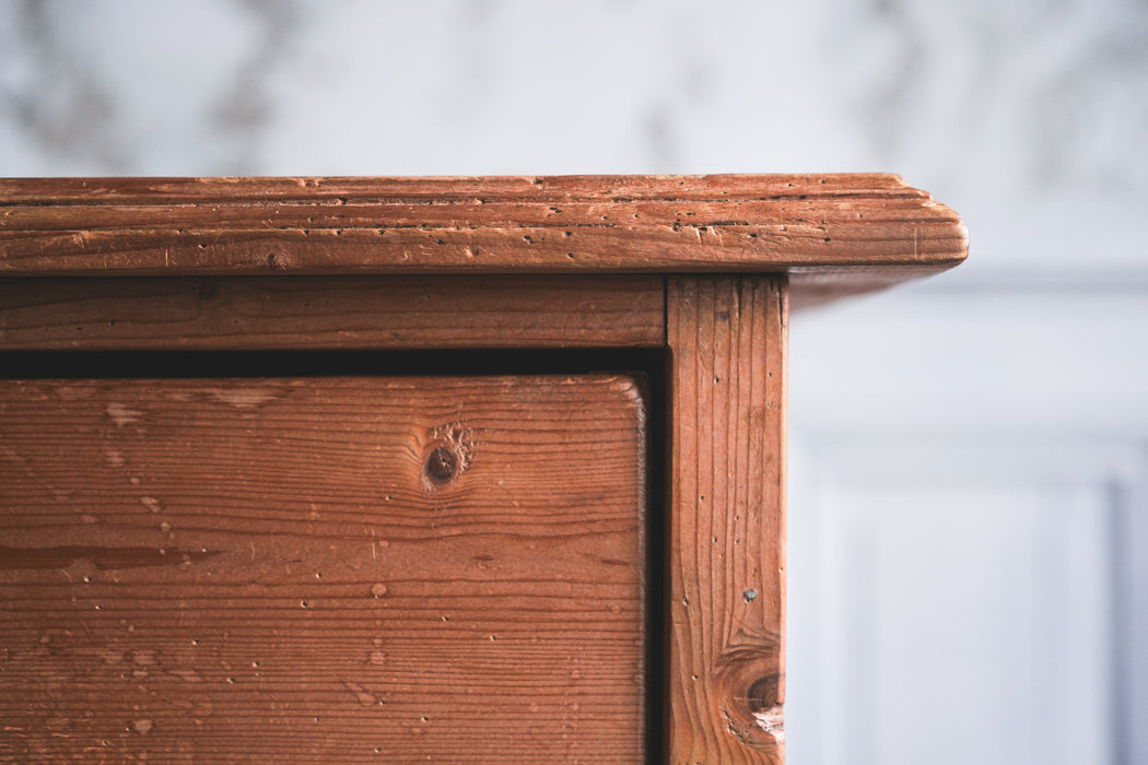 アンティークパインチェスト