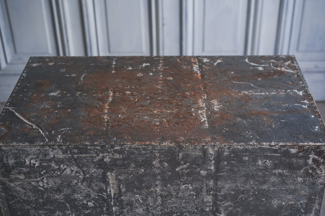 アンティークインダストリアルボックス