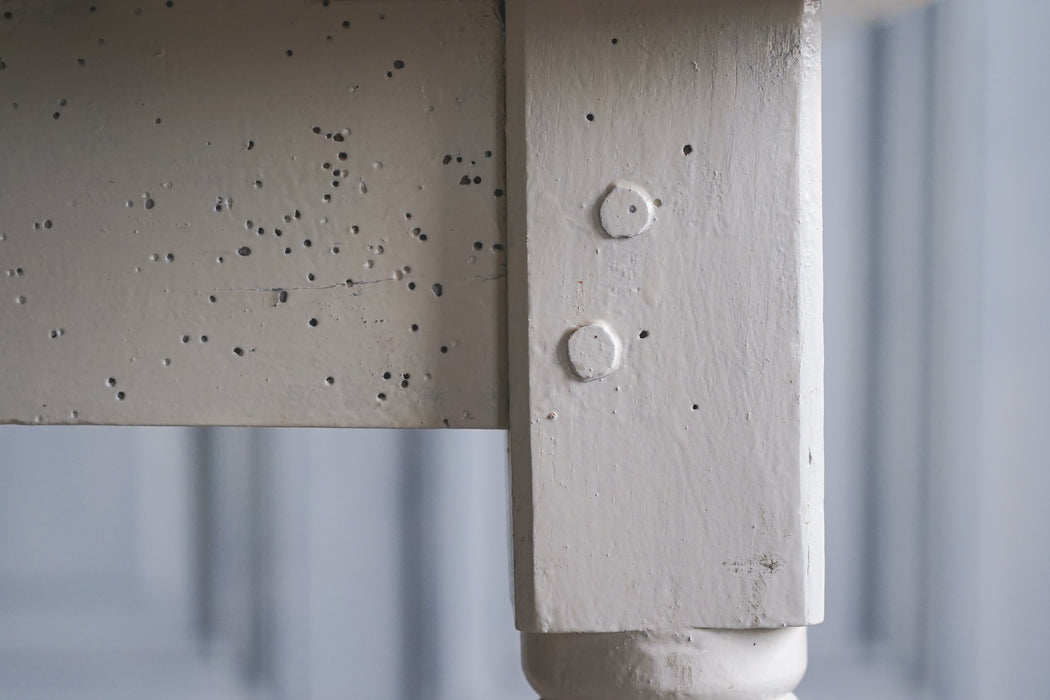 アンティークフレンチテーブル