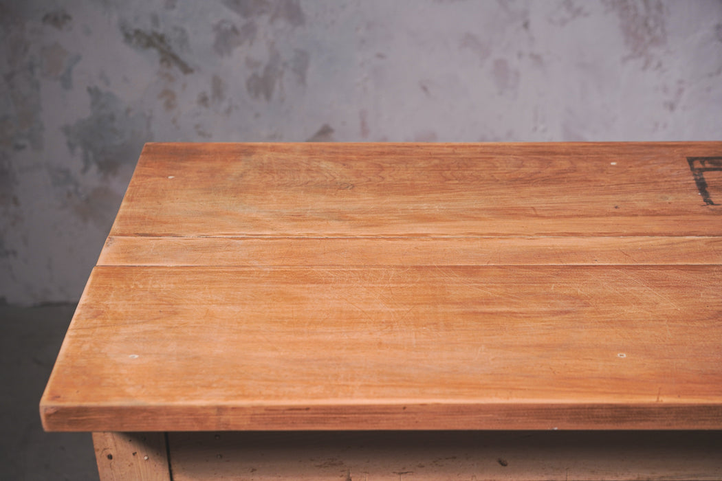 アンティークシェルフカウンター