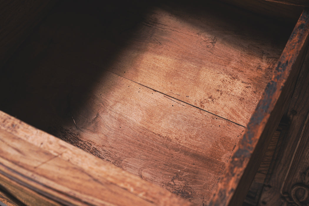 アンティークロングサイドボード