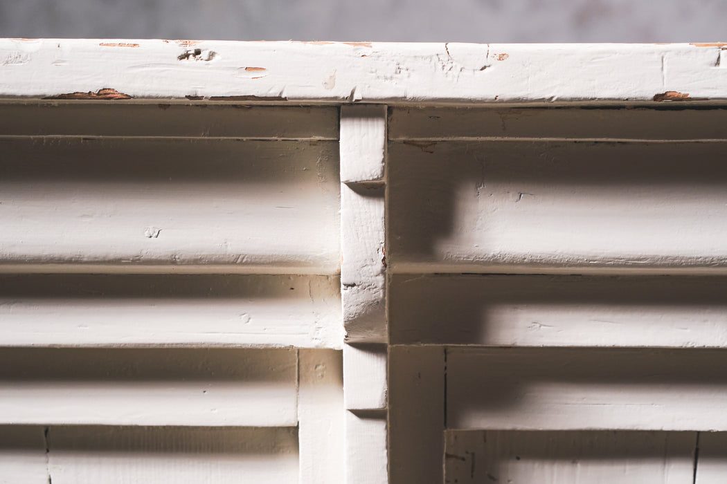 アンティークホワイトウッドカウンター