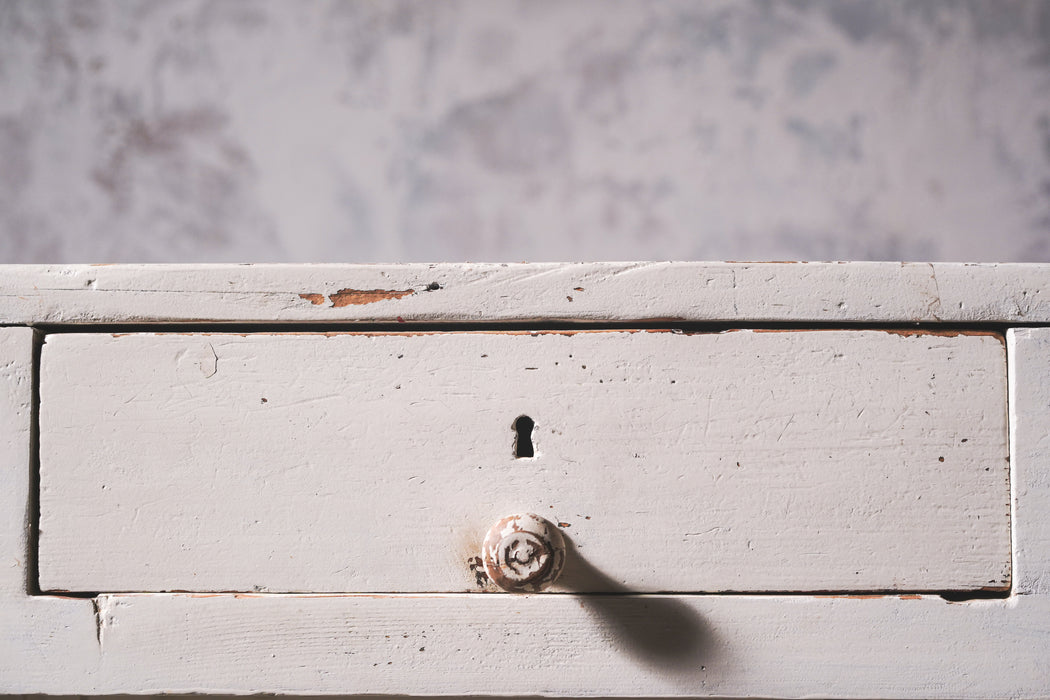 アンティークホワイトウッドカウンター