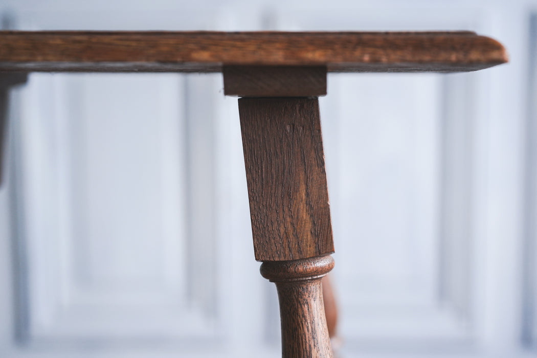 アンティークサイドテーブル