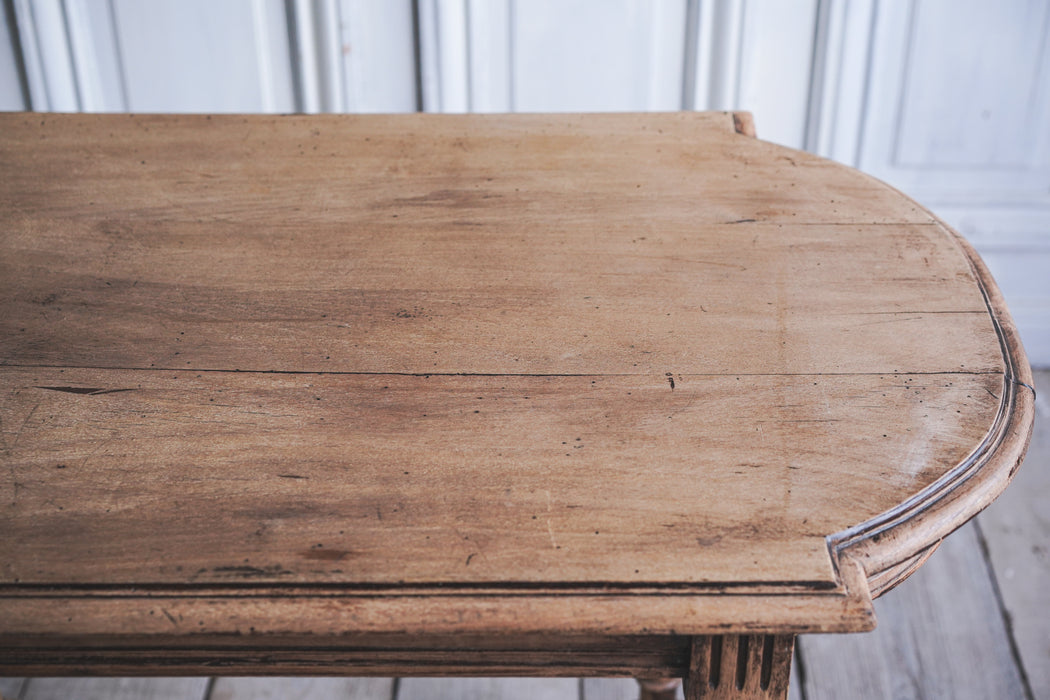 アンティークフレンチテーブル