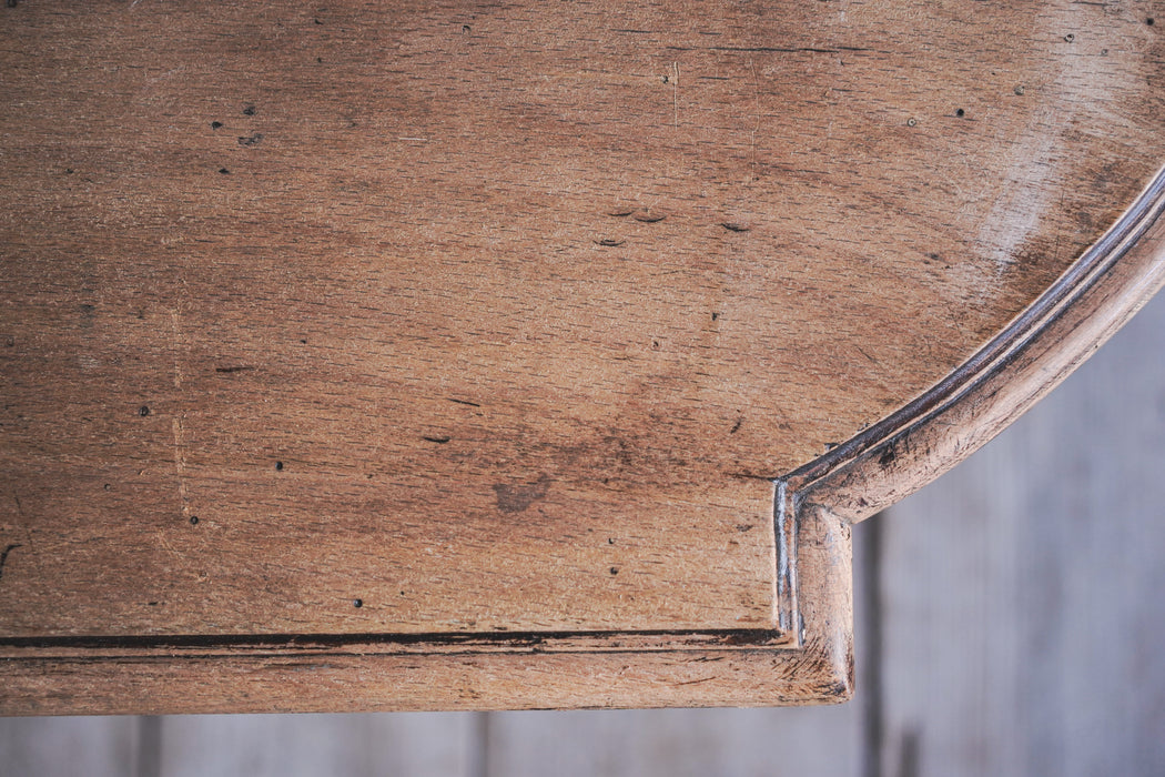 アンティークフレンチテーブル