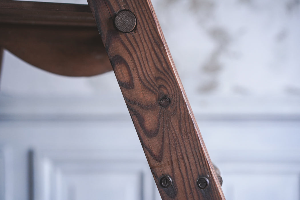 アンティークステップラダー