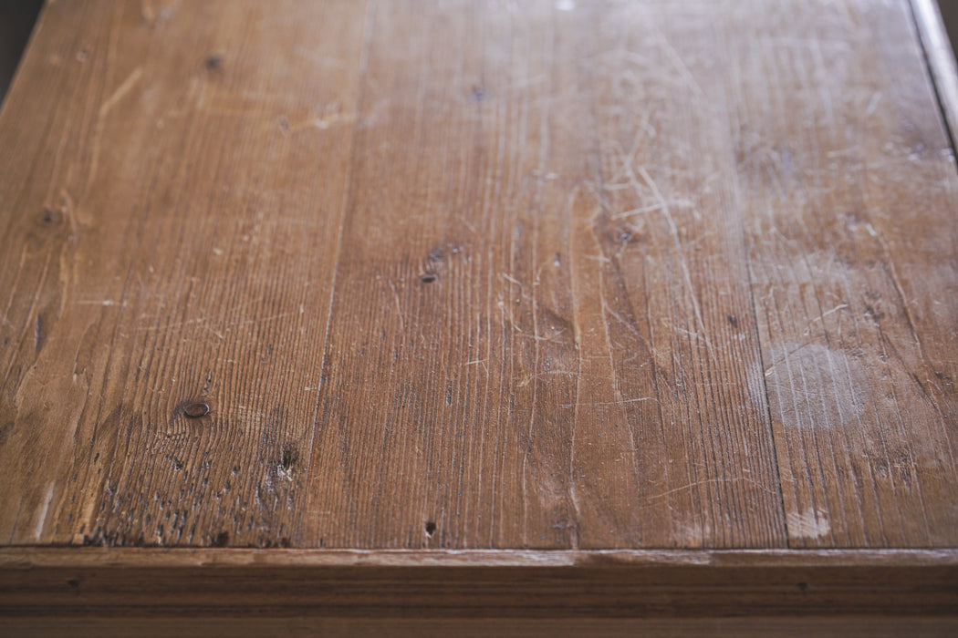 アンティークチェスト