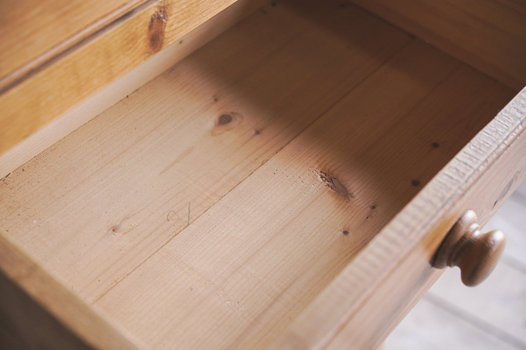 アンティークチェスト