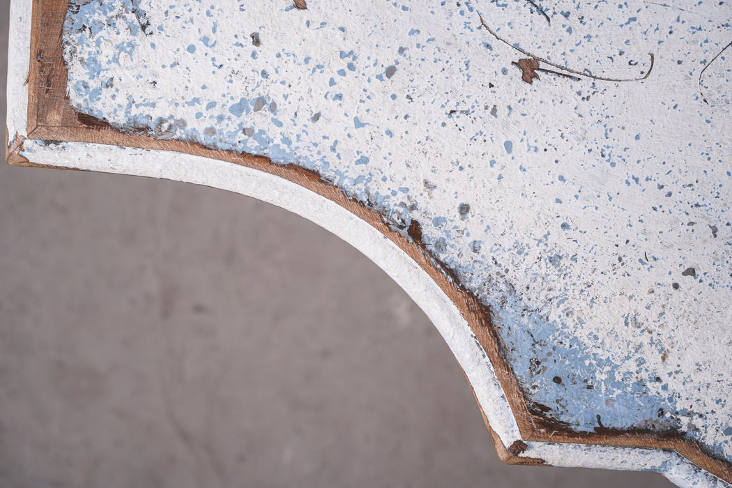 アンティークペイントサイドボード