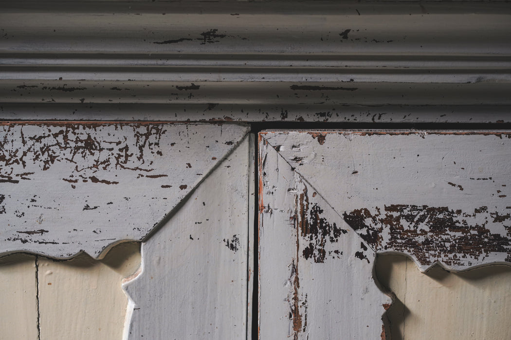 アンティークペイントキャビネット