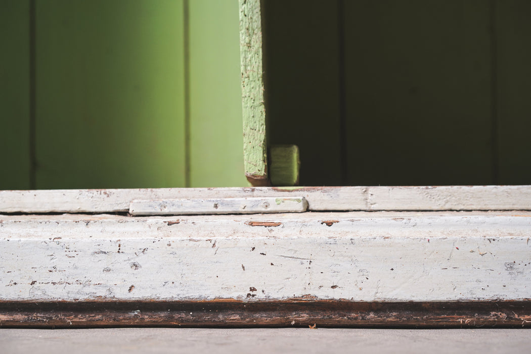 アンティークペイントキャビネット