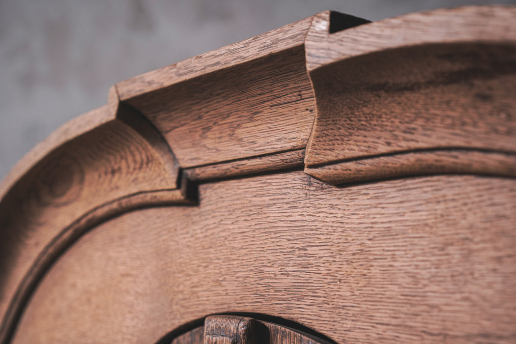 アンティークオークキャビネット