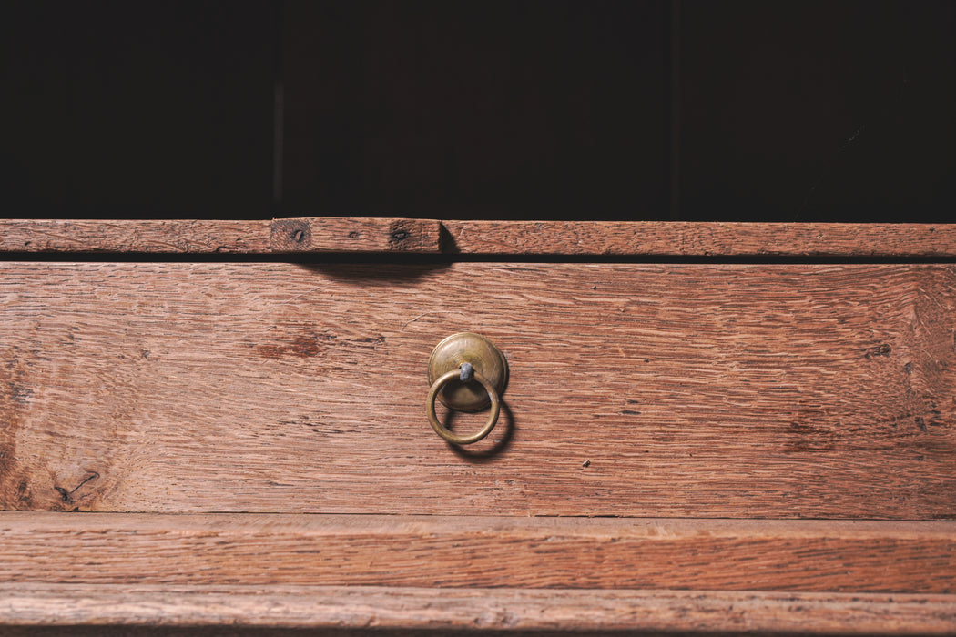 アンティークオークキャビネット