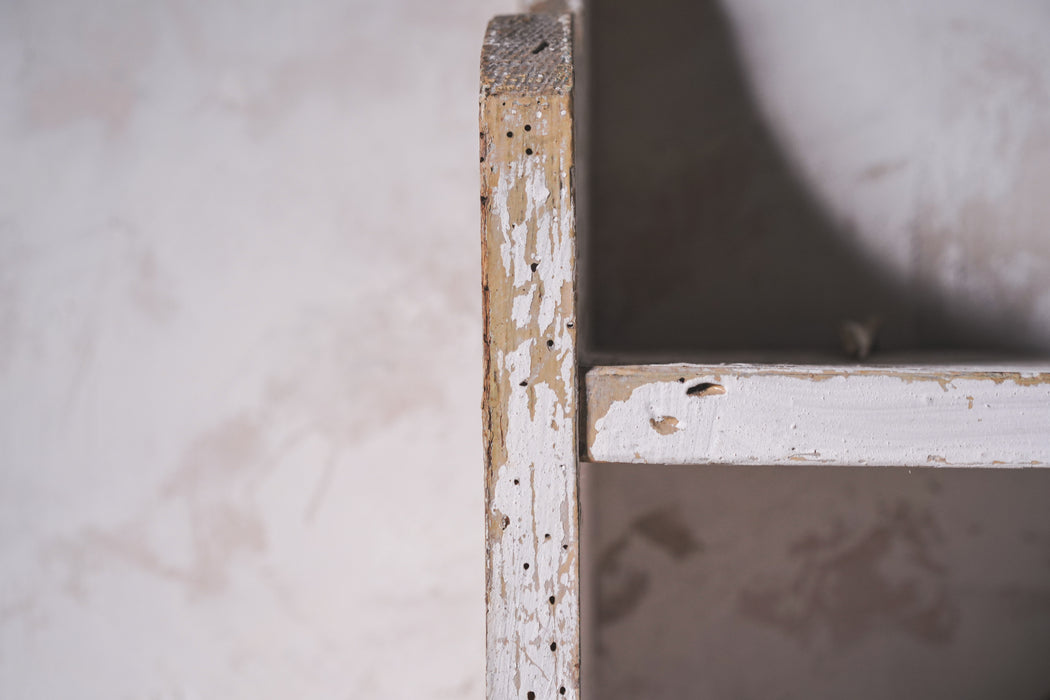 アンティーク ホワイトペイントシェルフ