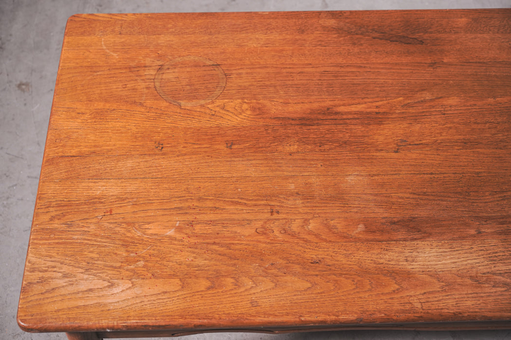 アンティークローテーブル