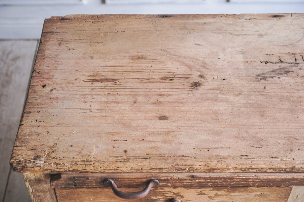 アンティークサイドボード