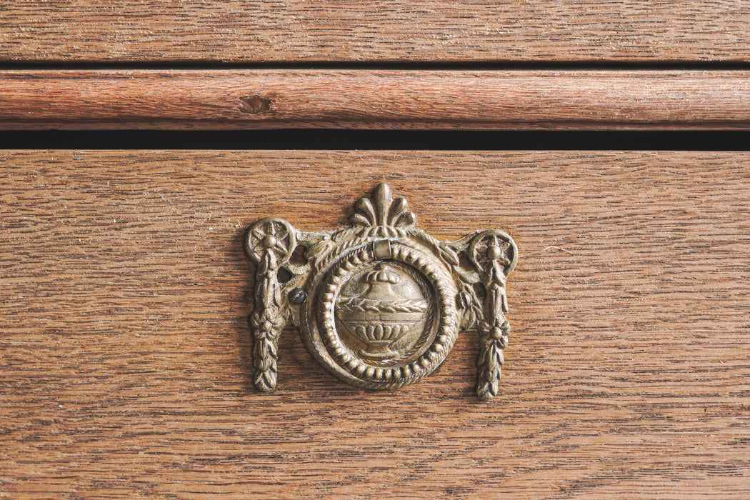 アンティークショーケースキャビネット