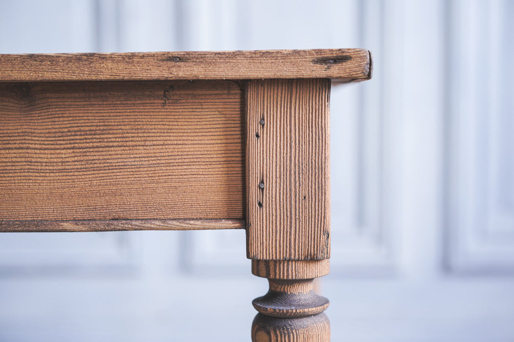 アンティークサイドテーブル