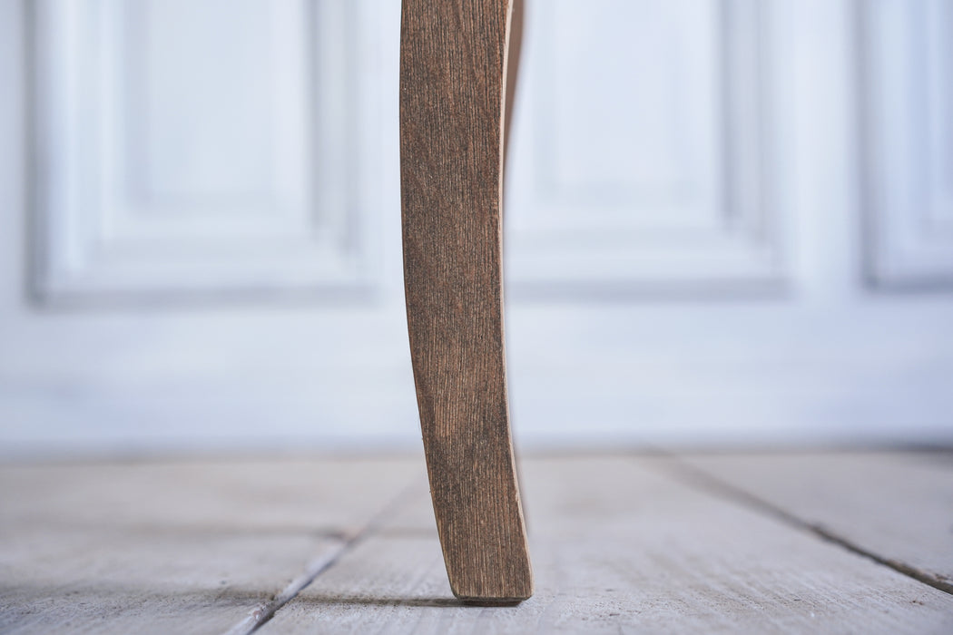 アンティークベッドサイドテーブル