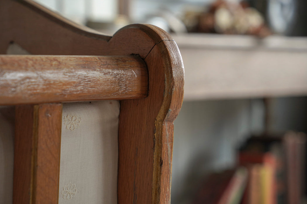 antique baby bed