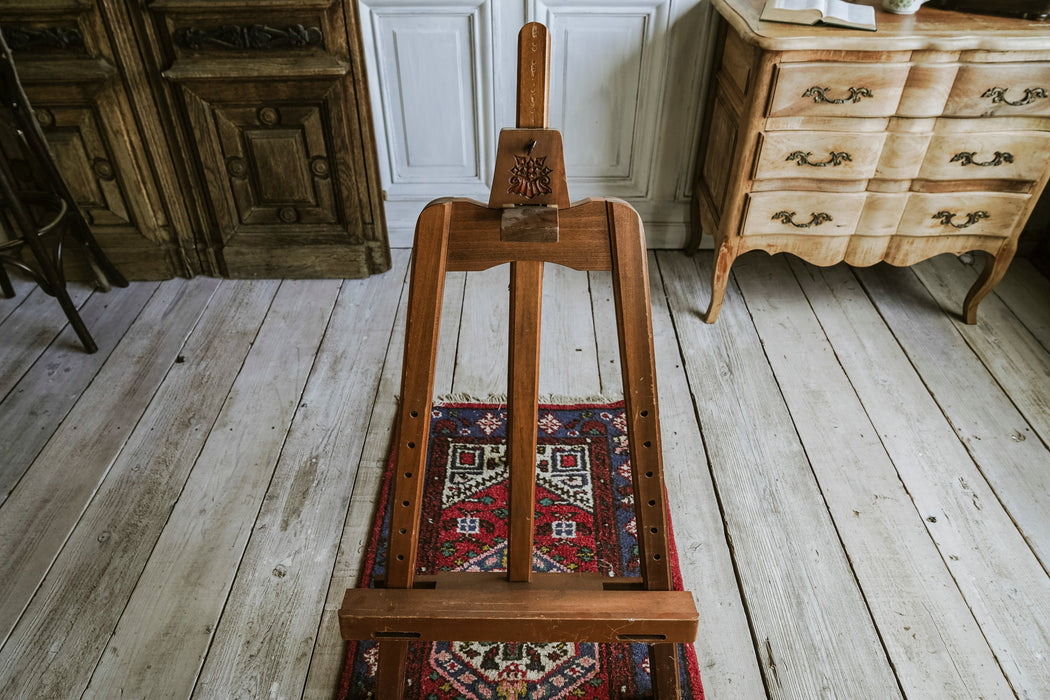 Antique easel